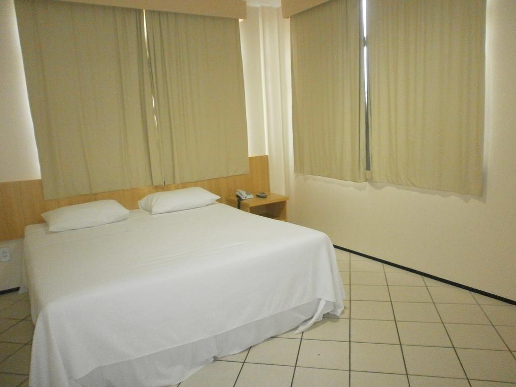Litorânea Praia Hotel São Luís Esterno foto