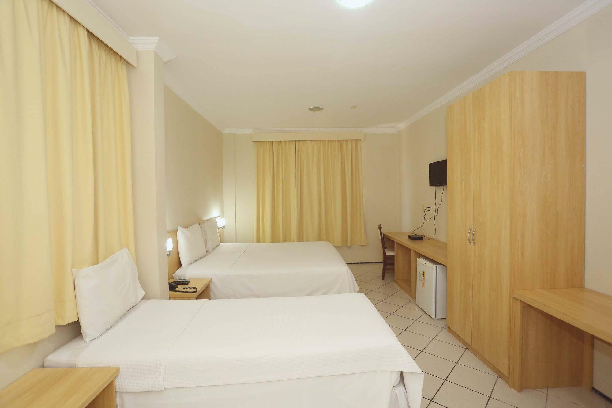 Litorânea Praia Hotel São Luís Esterno foto